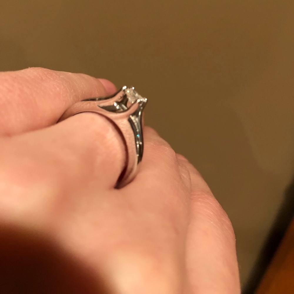 Engagement Princess cut ring